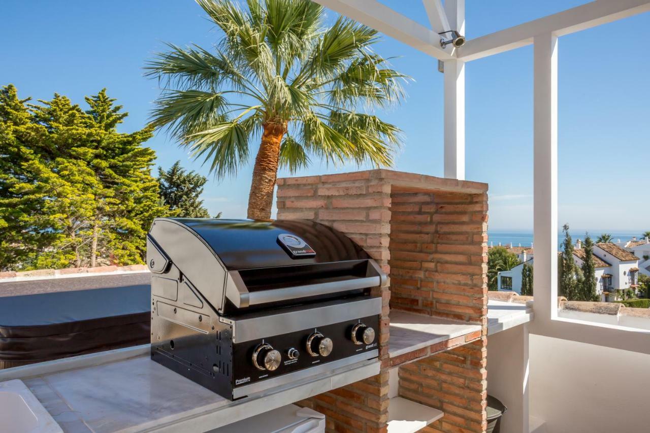 Luxury Villa Marbella With Nice Garden, Pool And Jacuzzi By Varenso Holidays Exterior photo